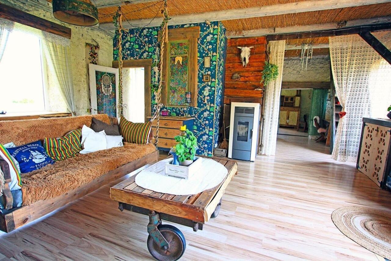 B&B Rando & Kaerdi Juures Oue Luganuse ภายนอก รูปภาพ